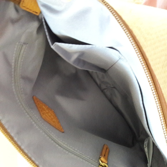 NWT FOSSIL LEATHER TESSA CROSSBODY BAG PURSE - Picture 7 of 7